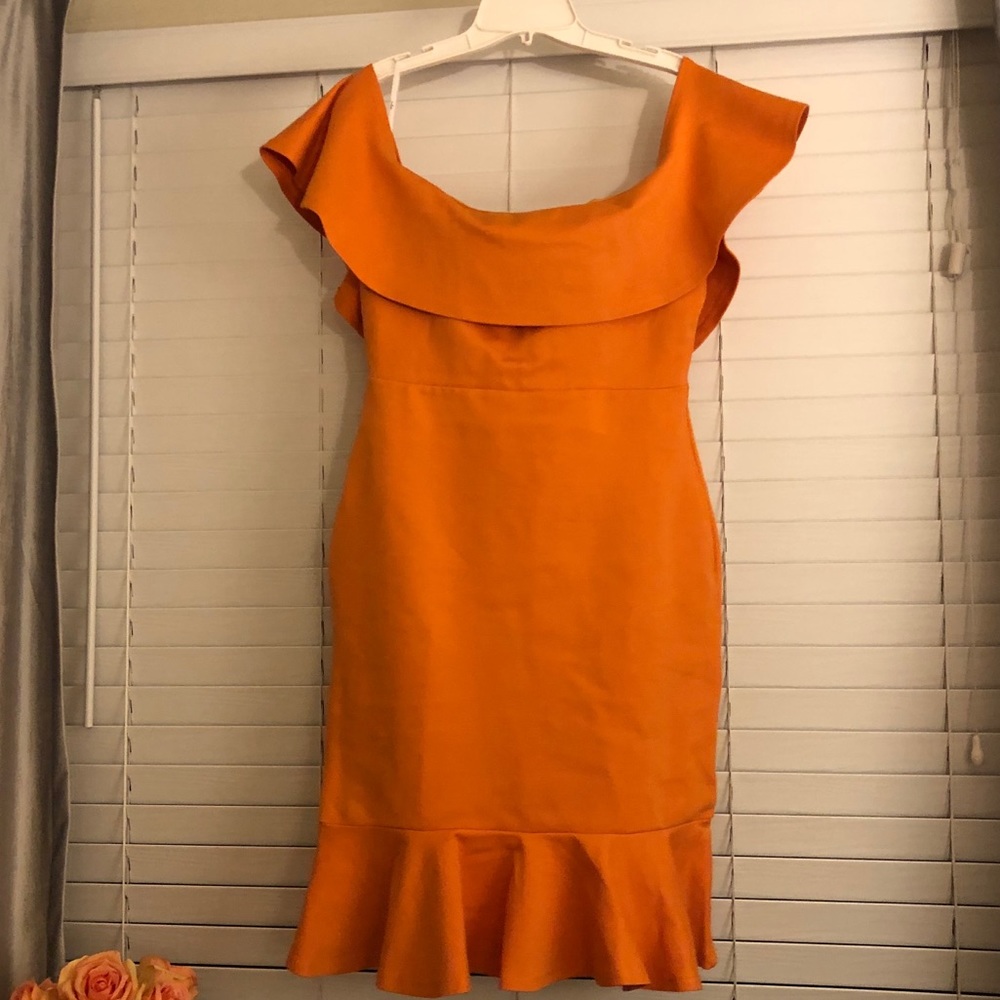 Lulus orange dress